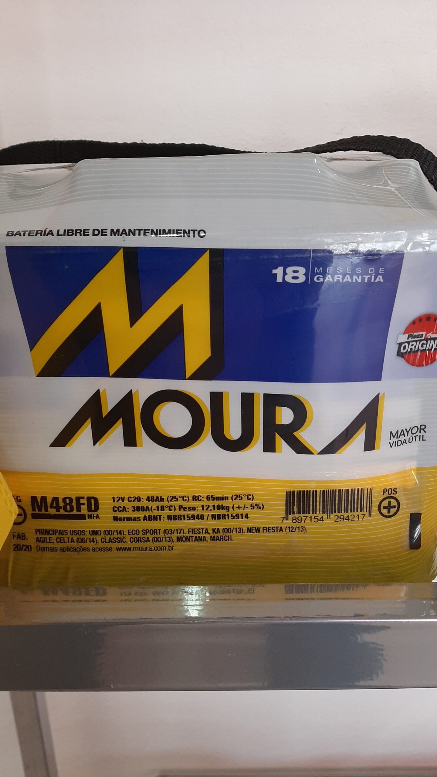 Batería Moura M48FD con especificaciones técnicas y vehículos compatibles