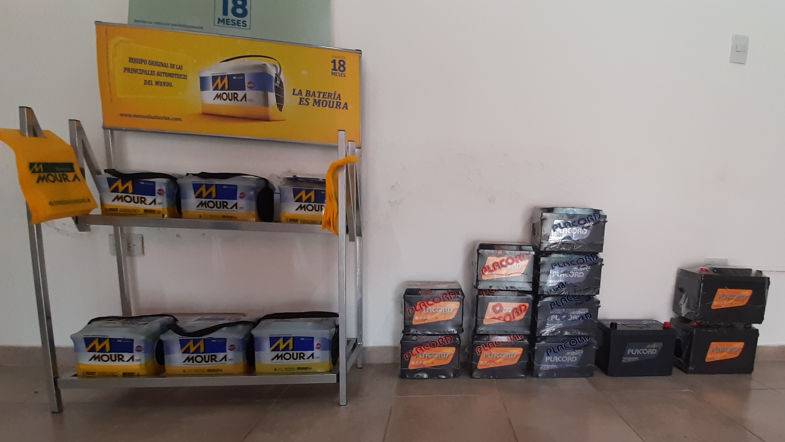 Stock baterías auto oferta precio distribuidor Baterías Peiró Córdoba