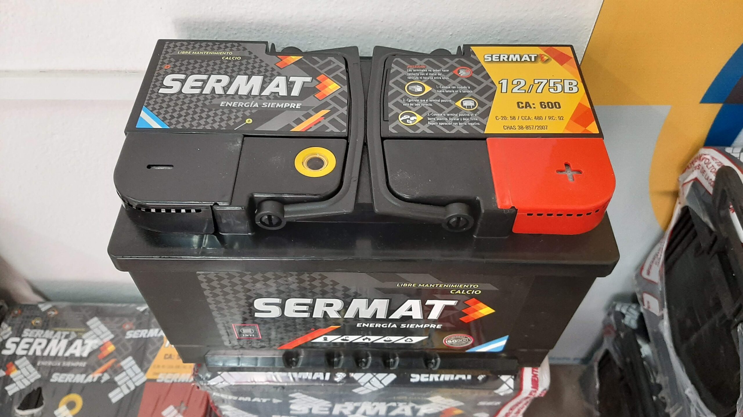 Diferencia entre batería de ciclo profundo y batería de arranque para uso solar